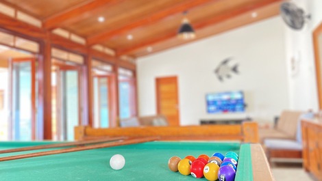 Alegria Itamambuca Air conditioning, Billiard table, Swimming pool, 'pe sand'