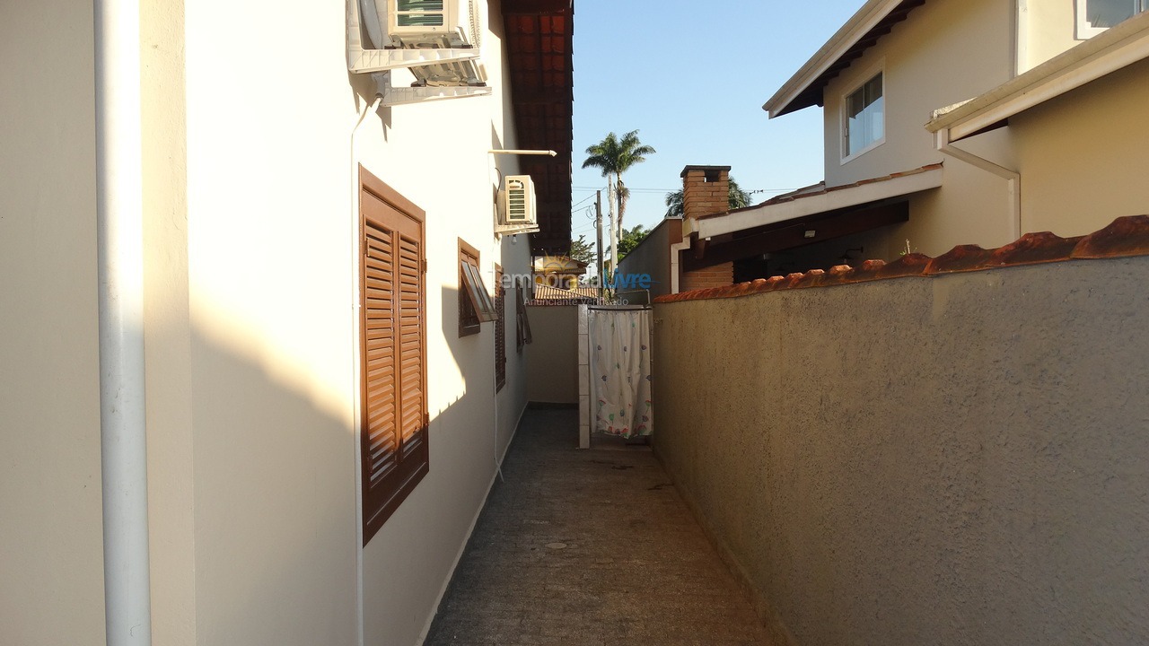 Casa para aluguel de temporada em Ubatuba (Lagoinha)