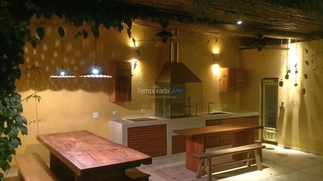 House for vacation rental in São Sebastião (Praia da Baleia)