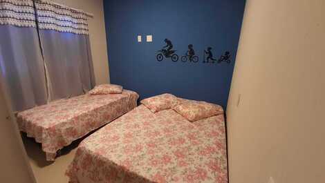 LINDA CASA EM BOMBINHAS