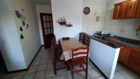 Vista da entrada sala cozinha 