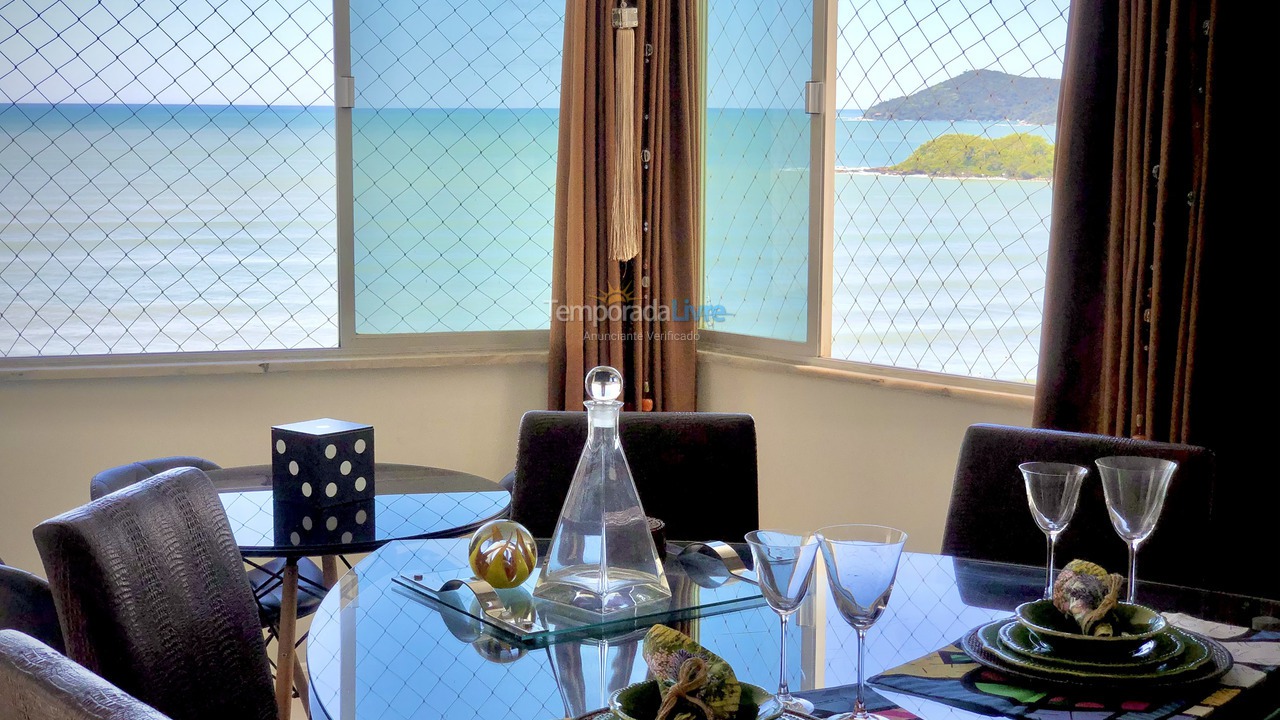 Apartment for vacation rental in Balneário Camboriú (Praia Central)