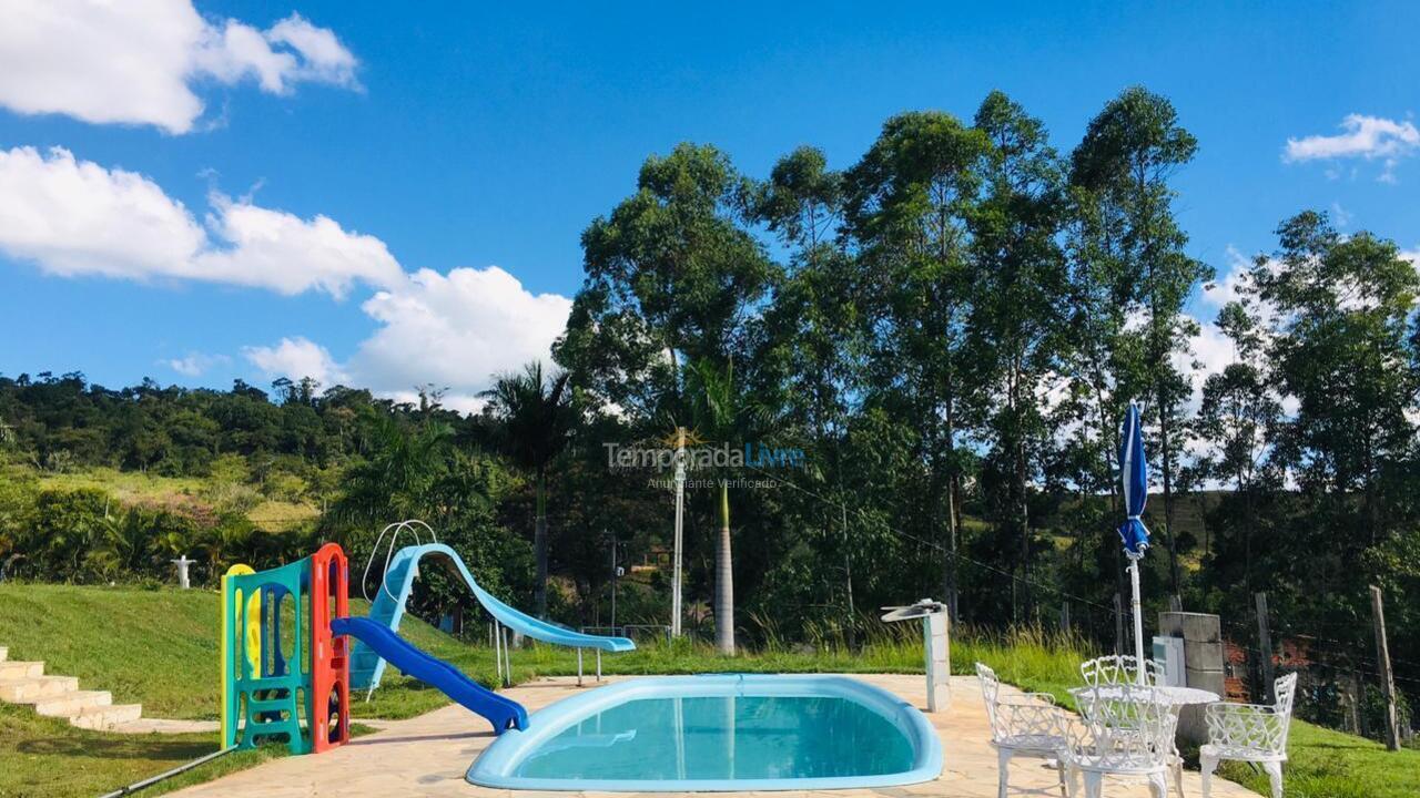 Granja para alquiler de vacaciones em Porangaba (Porangaba)