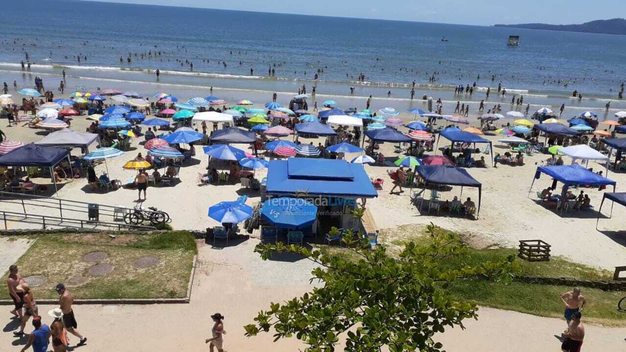 Apartamento para alquiler de vacaciones em Itapema (Meia Praia)