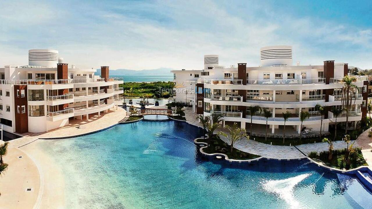 Apartamento para aluguel de temporada em Florianópolis (Cachoeira do Bom Jesus)