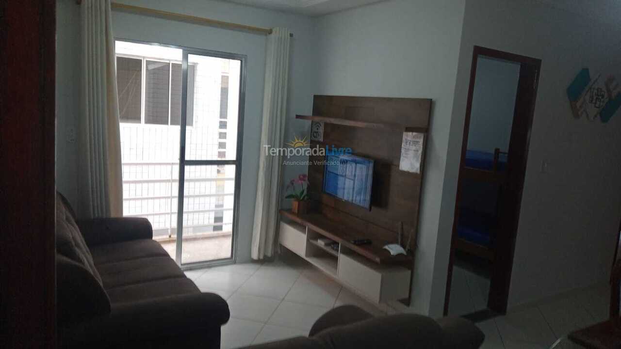 Apartment for vacation rental in Ubatuba (Praia das Toninhas)