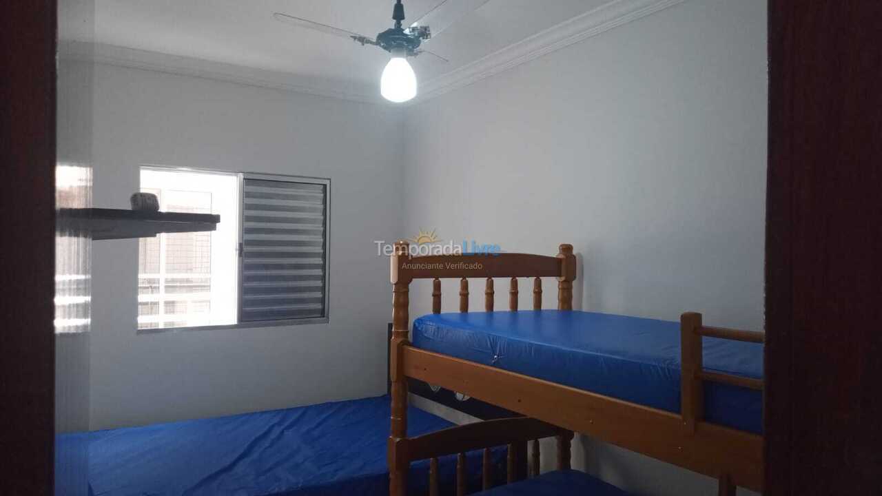 Apartment for vacation rental in Ubatuba (Praia das Toninhas)