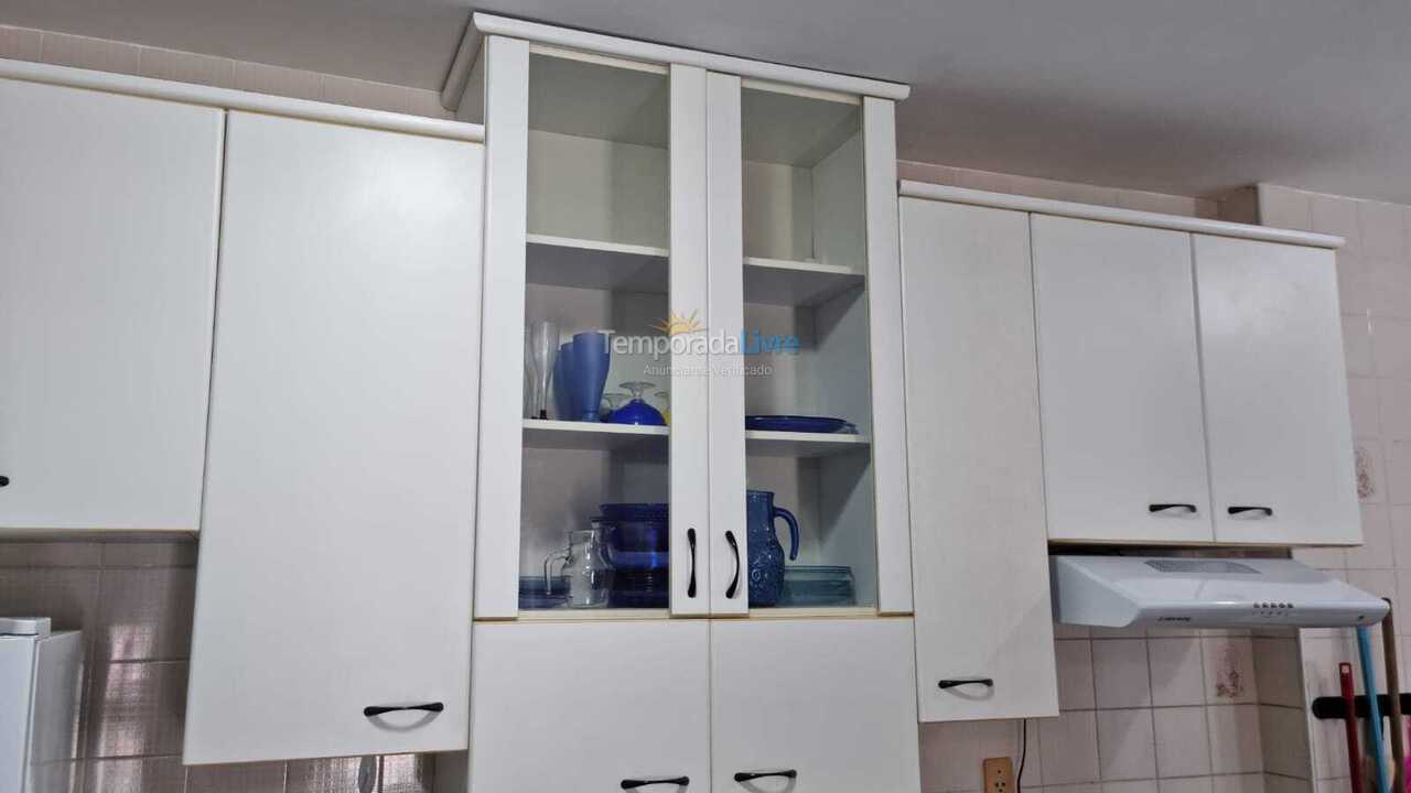 Apartamento para aluguel de temporada em Ubatuba (Praia Grande)