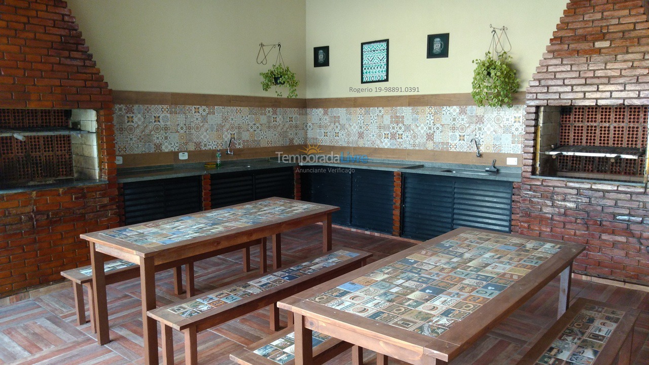 Casa para aluguel de temporada em Ubatuba (Maranduba)