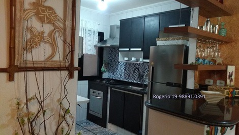 Sala com cozinha aberta