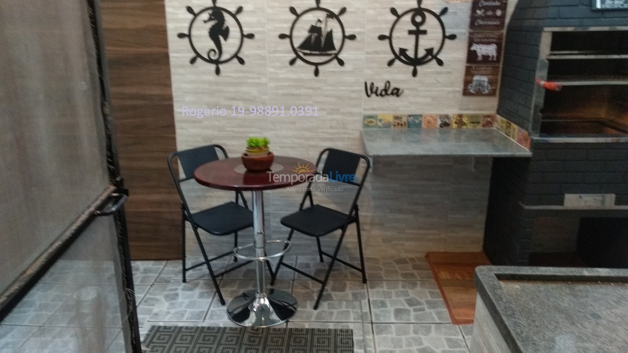 Casa para aluguel de temporada em Ubatuba (Maranduba)