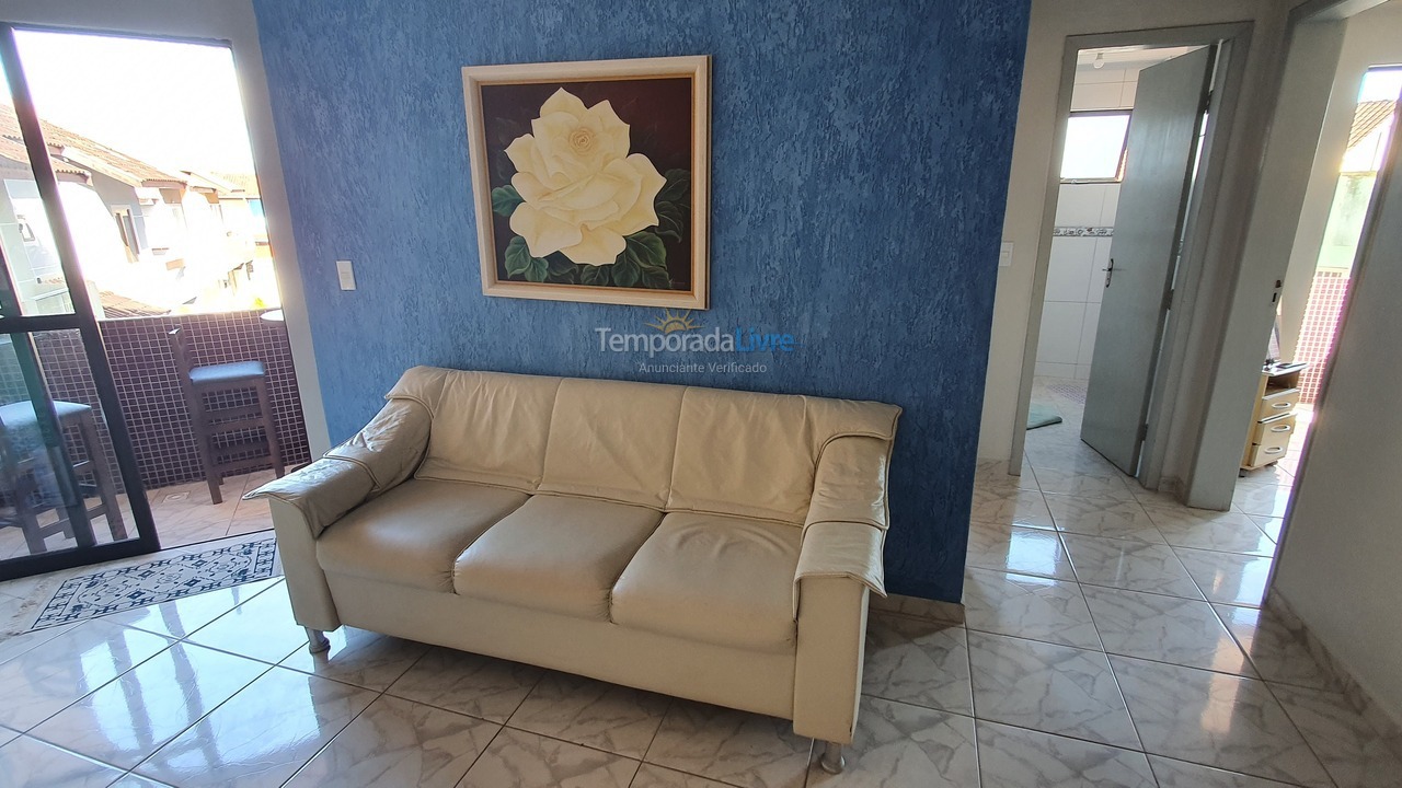 Apartment for vacation rental in Matinhos (Balneário Ipacaraí)