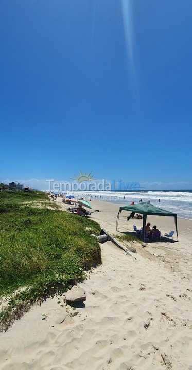 Apartment for vacation rental in Matinhos (Balneário Ipacaraí)