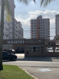 Vista do prédio olhando da praia 