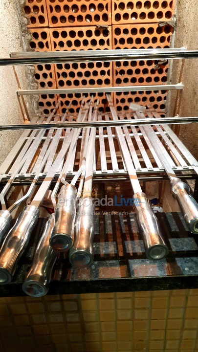 Apartment for vacation rental in Matinhos (Balneário Ipacaraí)