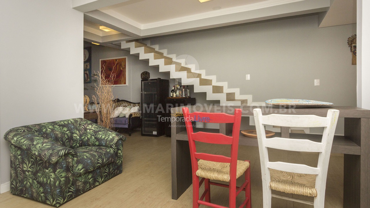 Casa para aluguel de temporada em Bombinhas (Canto Grande)