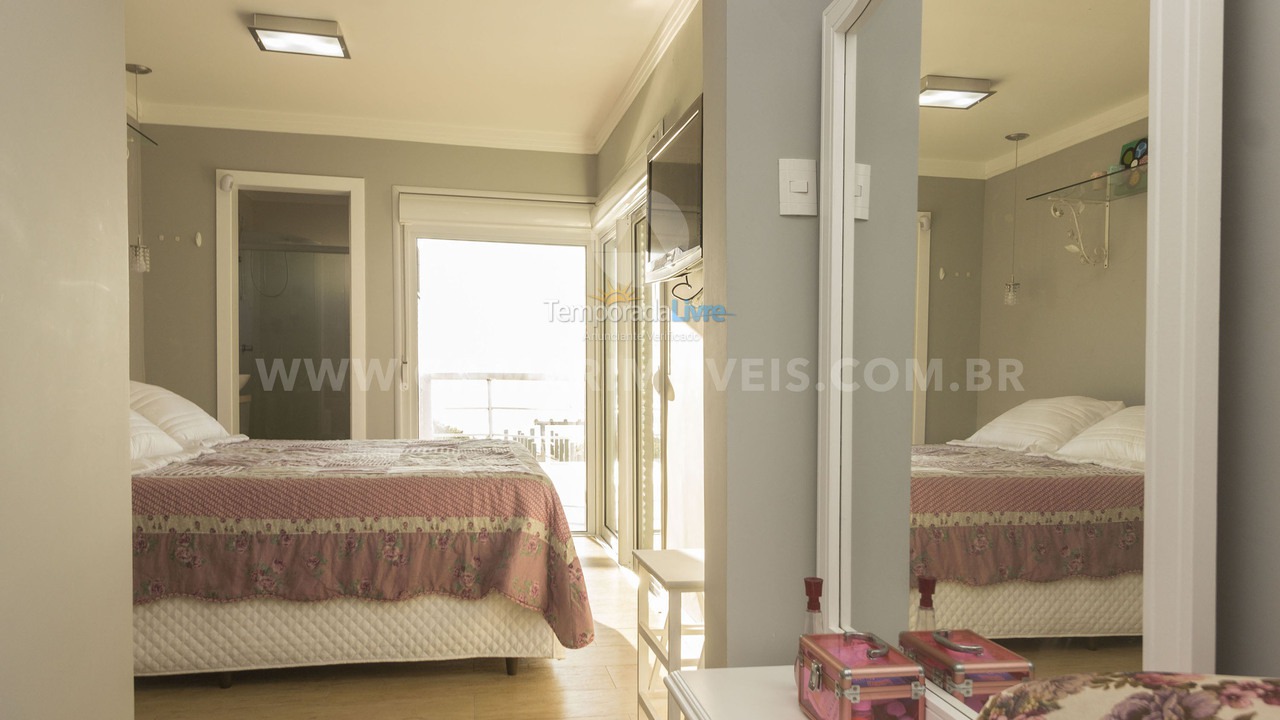 Casa para aluguel de temporada em Bombinhas (Canto Grande)