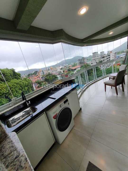 Apartamento para aluguel de temporada em Bombinhas (Praia de Bombas)