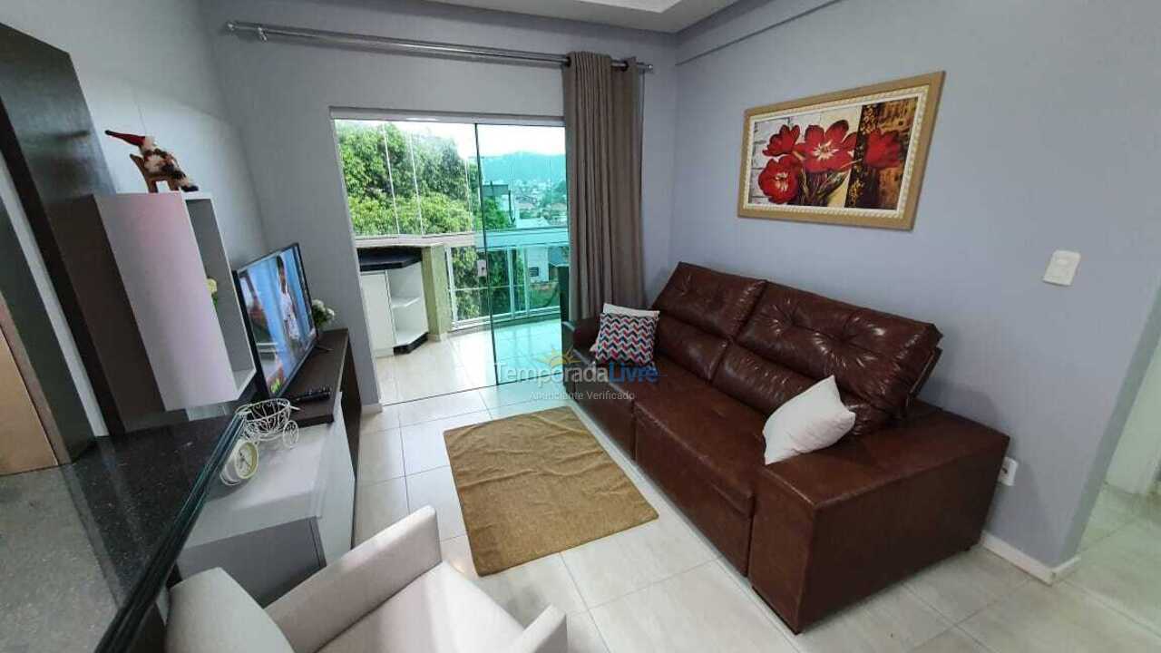 Apartamento para aluguel de temporada em Bombinhas (Praia de Bombas)