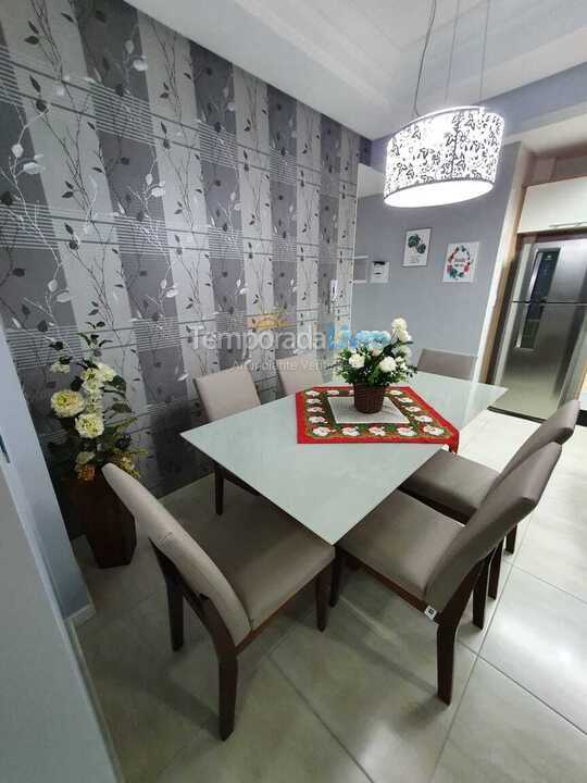 Apartamento para aluguel de temporada em Bombinhas (Praia de Bombas)