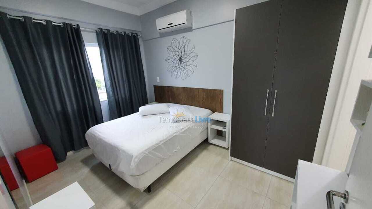 Apartamento para aluguel de temporada em Bombinhas (Praia de Bombas)