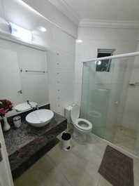 PRAIA DE BOMBAS PARA ALUGAR POR TEMPORADA 2 DORM.