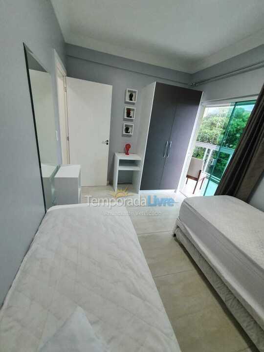 Apartamento para aluguel de temporada em Bombinhas (Praia de Bombas)