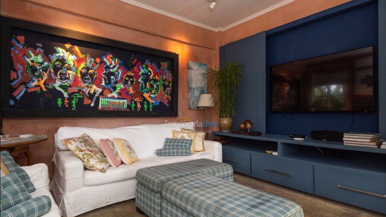 Casa para aluguel de temporada em São Sebastião (Barra do Una)