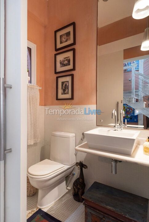 Casa para aluguel de temporada em São Sebastião (Barra do Una)