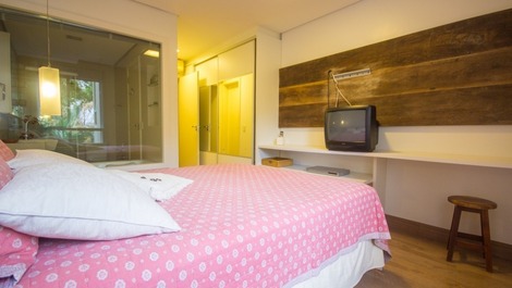 APARTMENT CONDOMINIUM AGUAS CLARAS CACHOEIRA DO BOM JESUS OVER THE SEA