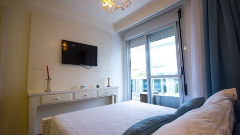 APARTMENT CONDOMINIUM AGUAS CLARAS CACHOEIRA DO BOM JESUS OVER THE SEA