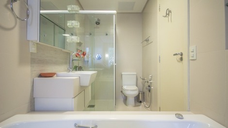 APARTMENT CONDOMINIUM AGUAS CLARAS CACHOEIRA DO BOM JESUS OVER THE SEA