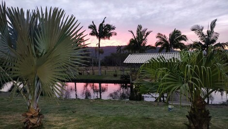 Casa Maravilhosa e Aconchegante no meio da Natureza próxima das praias