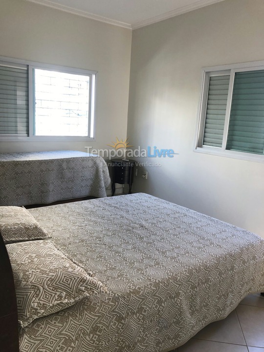 Casa para aluguel de temporada em Guarapari (Praia do Morro)