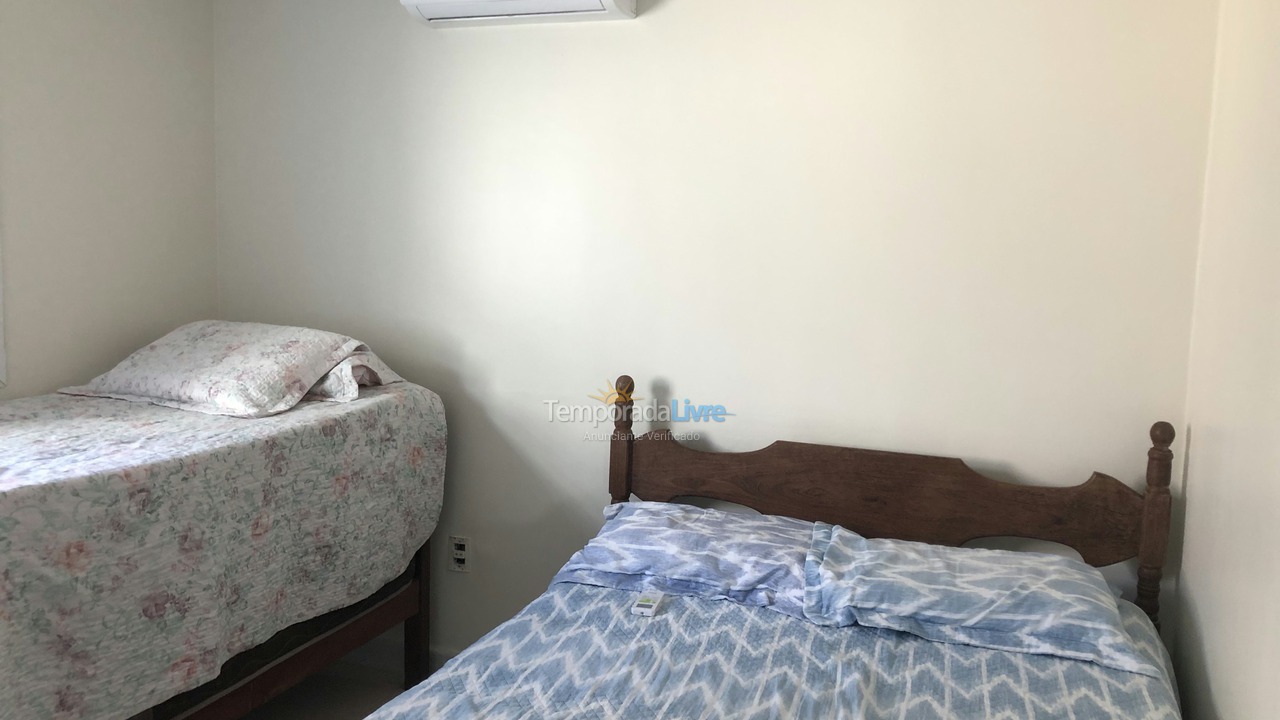 Casa para aluguel de temporada em Guarapari (Praia do Morro)