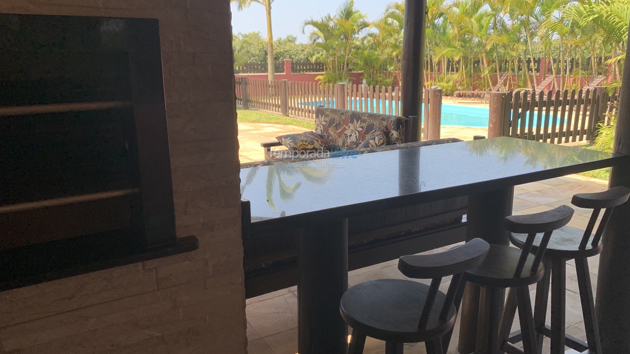 Casa para aluguel de temporada em Guaratuba (Barra do Saí)