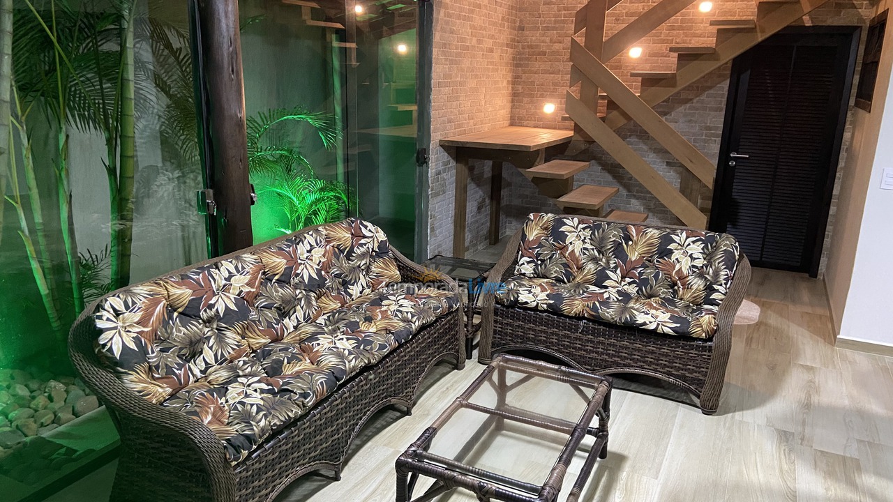 Casa para aluguel de temporada em Guaratuba (Barra do Saí)