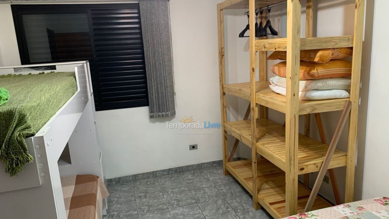 Apartment for vacation rental in Praia Grande (Aviação)