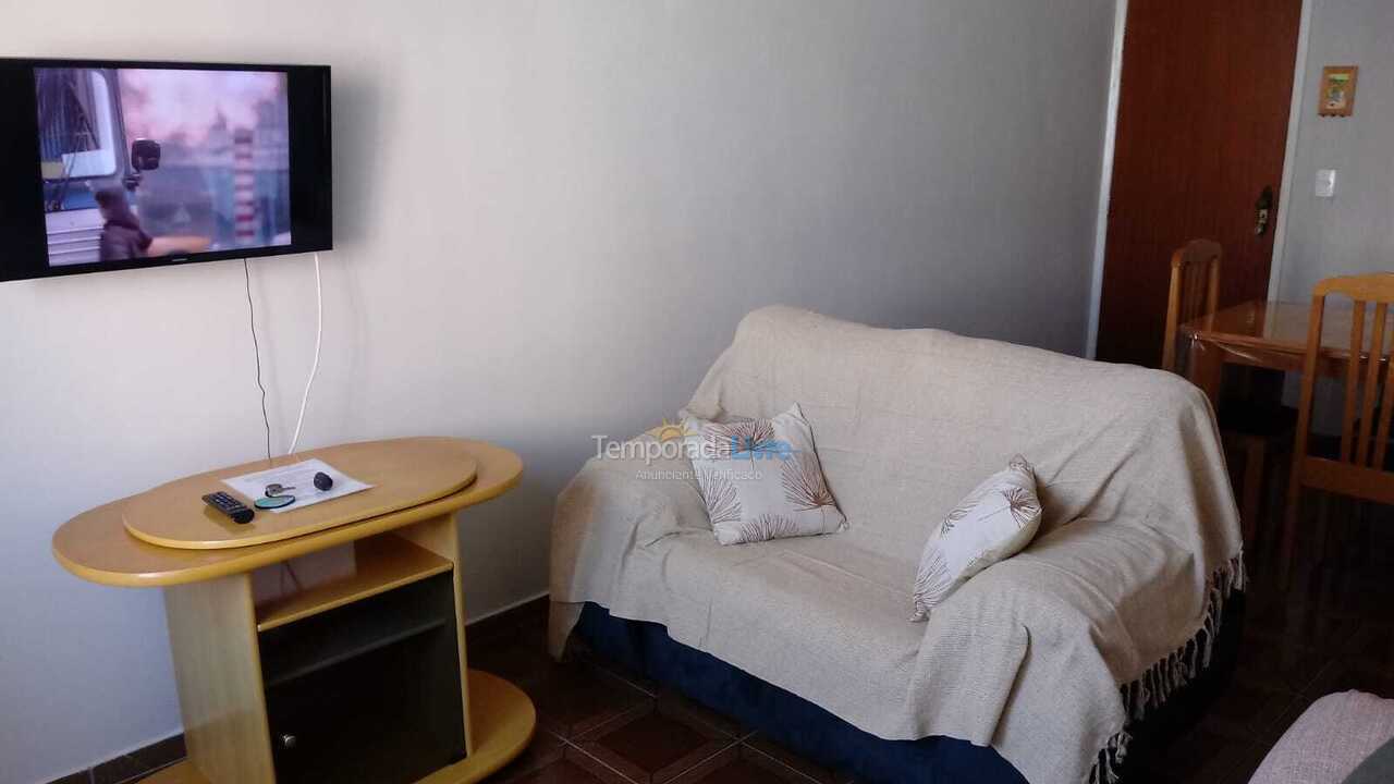 Apartamento para aluguel de temporada em Praia Grande (Guilhermina)