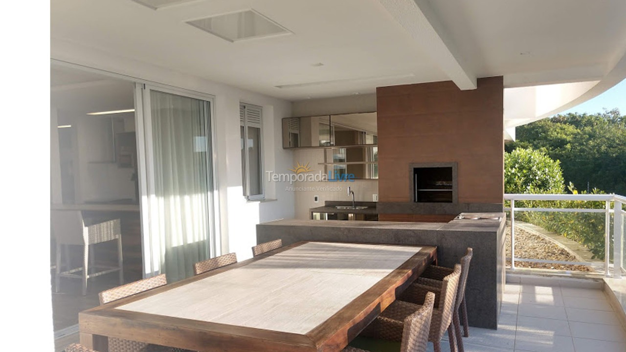 Apartamento para aluguel de temporada em Florianópolis (Cachoeira do Bom Jesus)