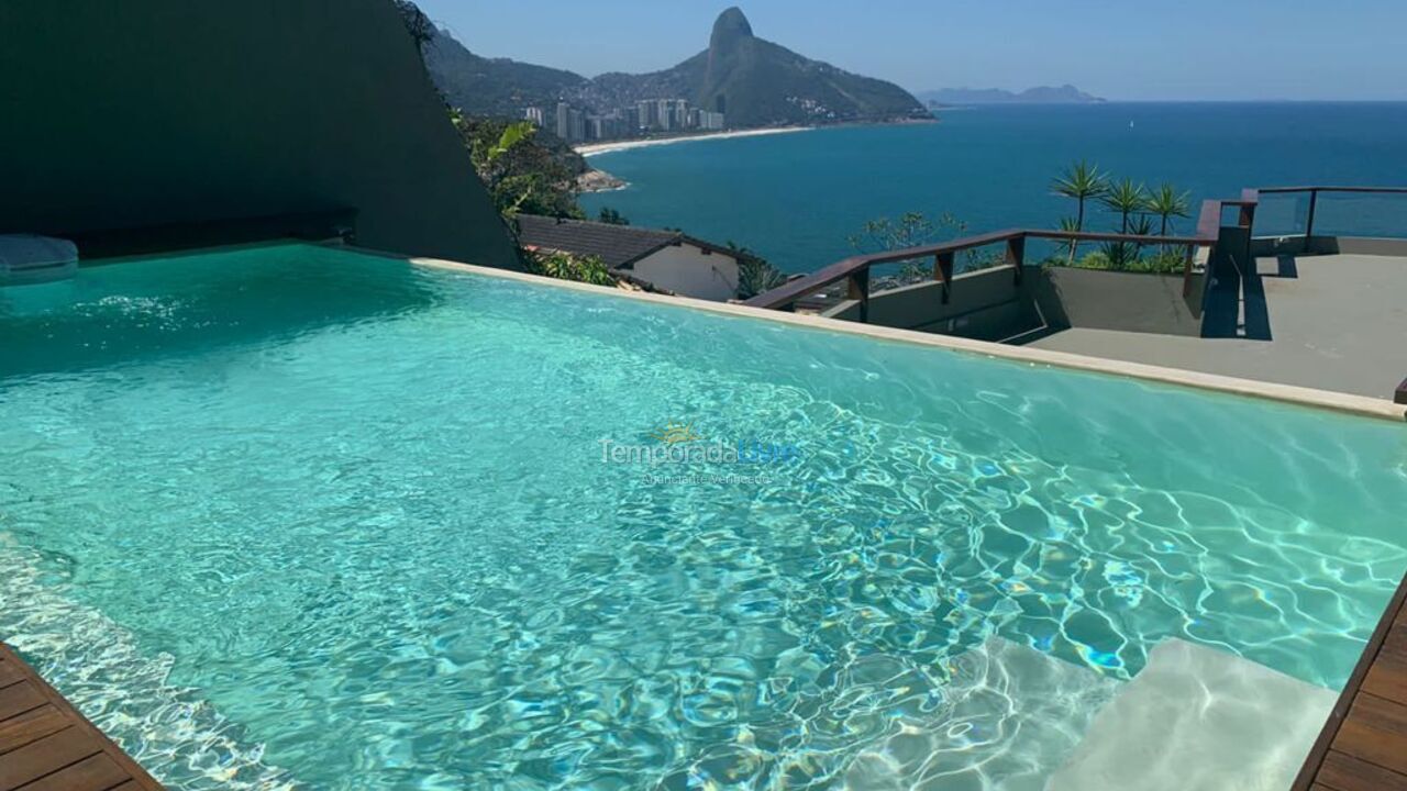 Casa para aluguel de temporada em Rio de Janeiro (Barra da Tijuca)