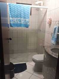 BEAUTIFUL 2 BEDROOM FIT NEAR SHOPPING RUSSI RUSSI