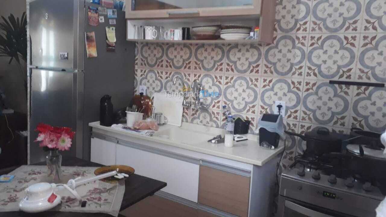 Casa para alquiler de vacaciones em Mongaguá (Balneario Itaoca)