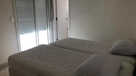 PRECIOSO APARTAMENTO PÉ NA AREIA 8 PERSONAS BERTIOGA