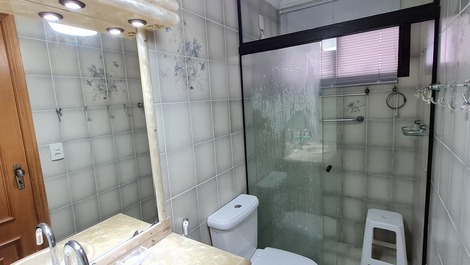 Banheiro da suíte principal