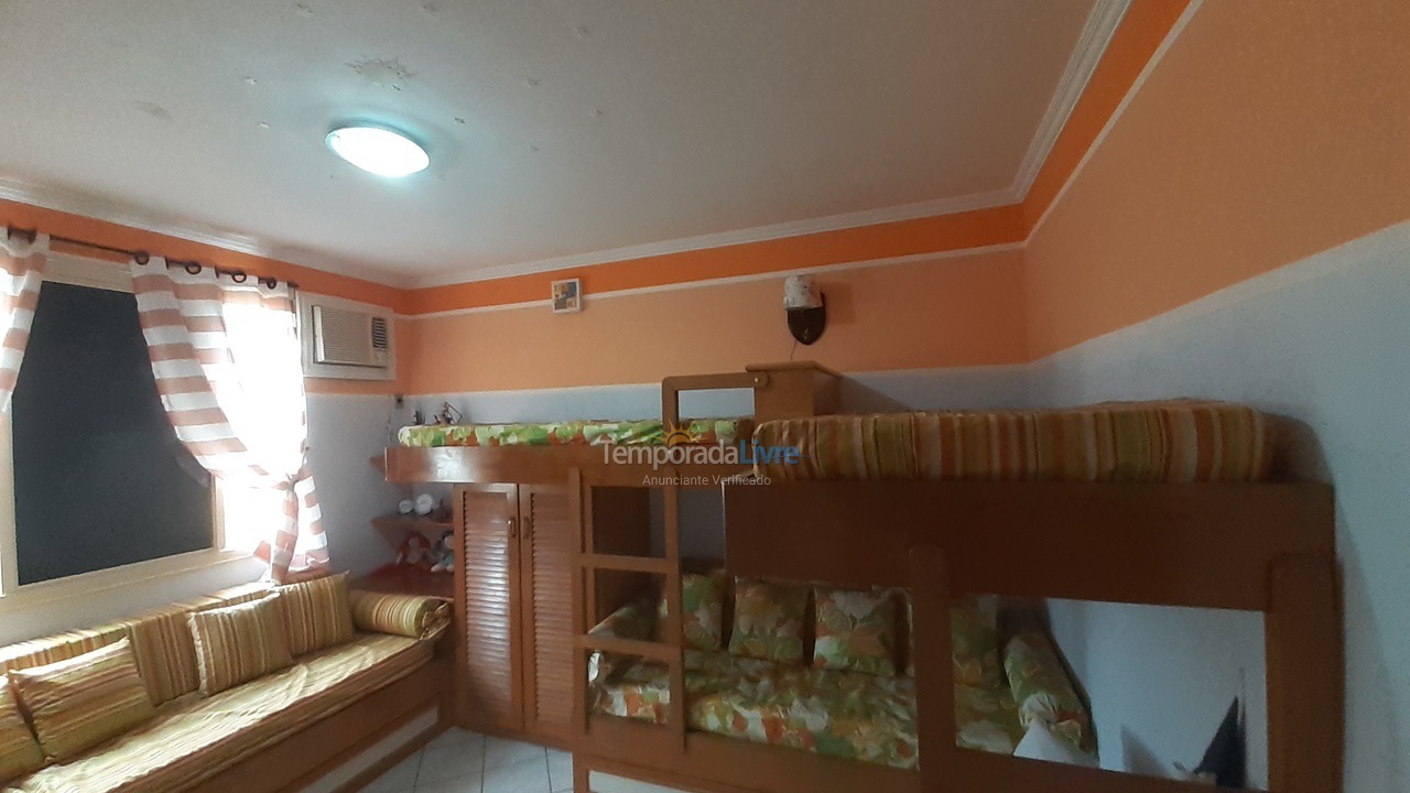 Apartment for vacation rental in Guarujá (Enseada)