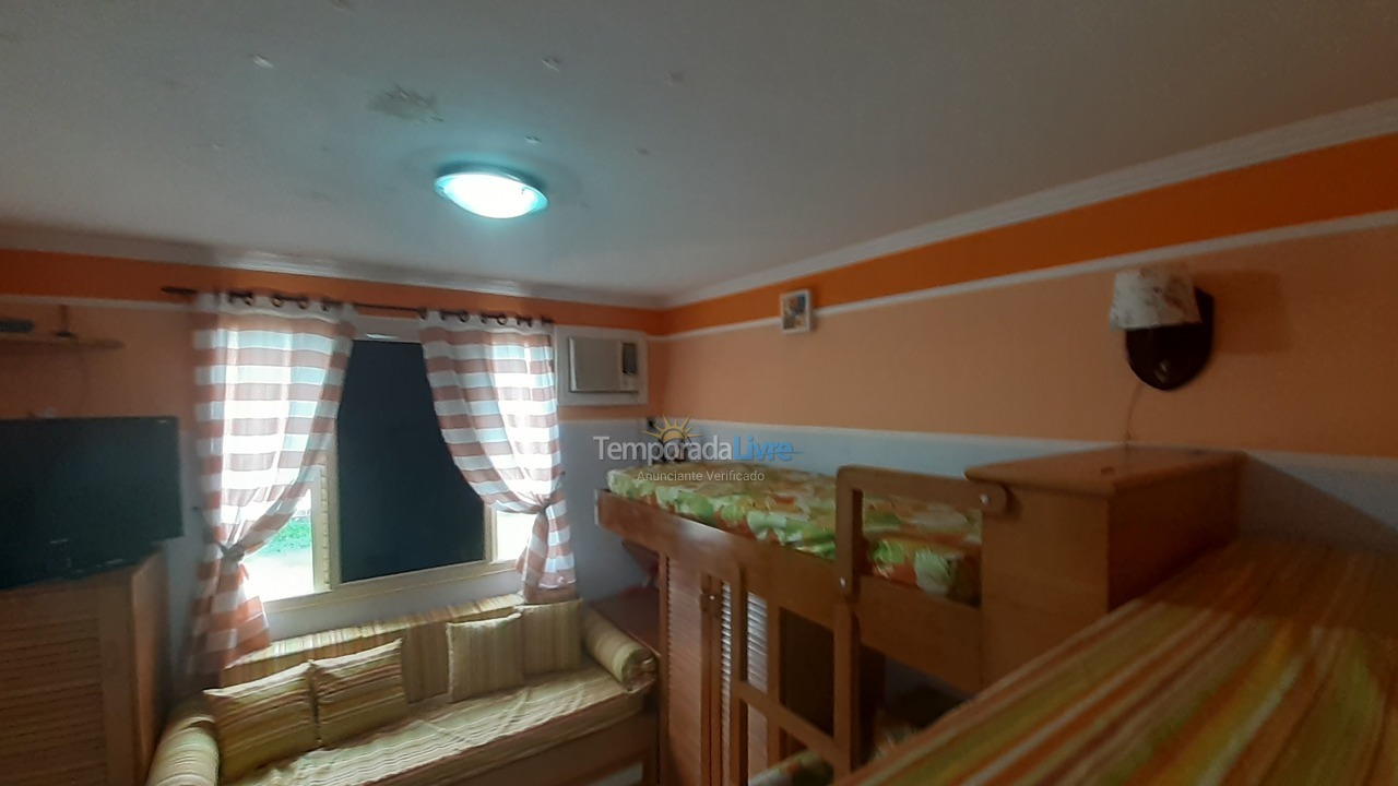 Apartment for vacation rental in Guarujá (Enseada)