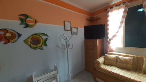 BEAUTIFUL APARTMENT DECORATED AT THE BEACH OF THE ENSEADA / GUARUJÁ