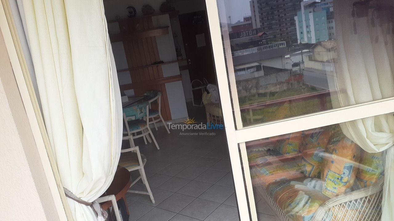 Apartment for vacation rental in Guarujá (Enseada)