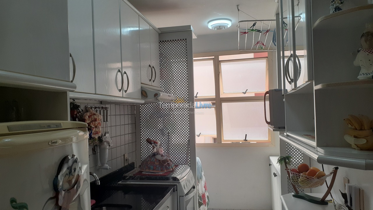 Apartment for vacation rental in Guarujá (Enseada)